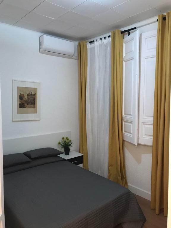 Duque De Alba Hotel Мадрид Екстериор снимка