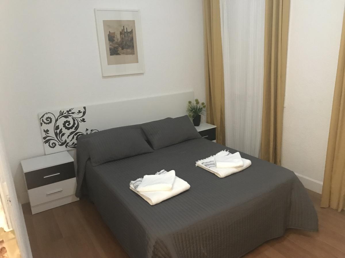 Duque De Alba Hotel Мадрид Екстериор снимка
